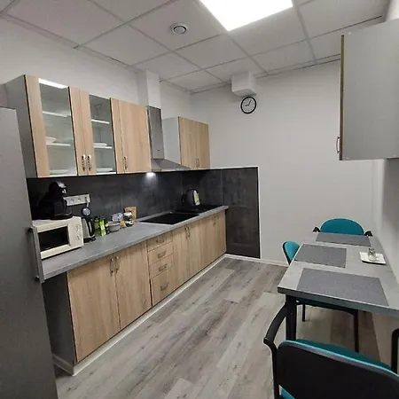 Ubytovna Bytca Auberge de jeunesse *